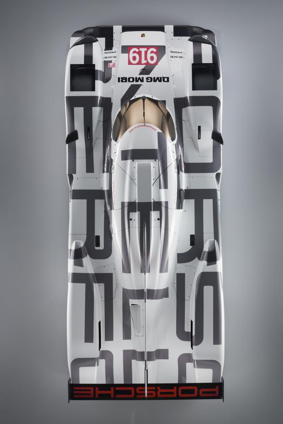  Porsche 919 Hybrid 2014 года  (фото 30 из 48)